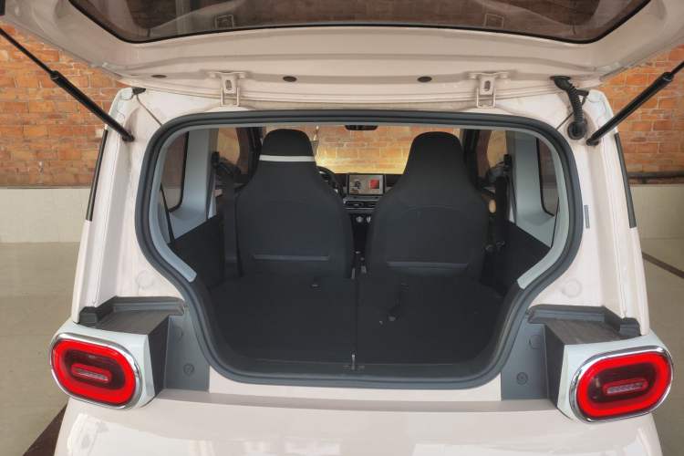 Used Wuling Hongguang MINIEV 2024 3rd Generation 120 km Trunk