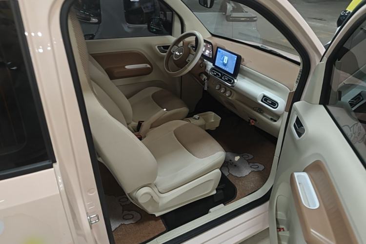 Used Wuling Hongguang MINIEV 2024 3rd Generation 215km Youth Edition Right Front Seat