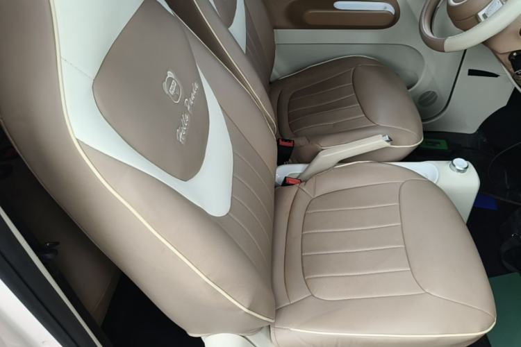 Used Wuling Hongguang MINIEV 2024 3rd Generation 215km Youth Edition Right Front Seat
