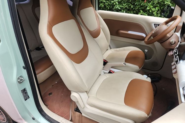 Used Wuling Hongguang MINIEV 2024 3rd Generation 215km Youth Edition Right Front Seat