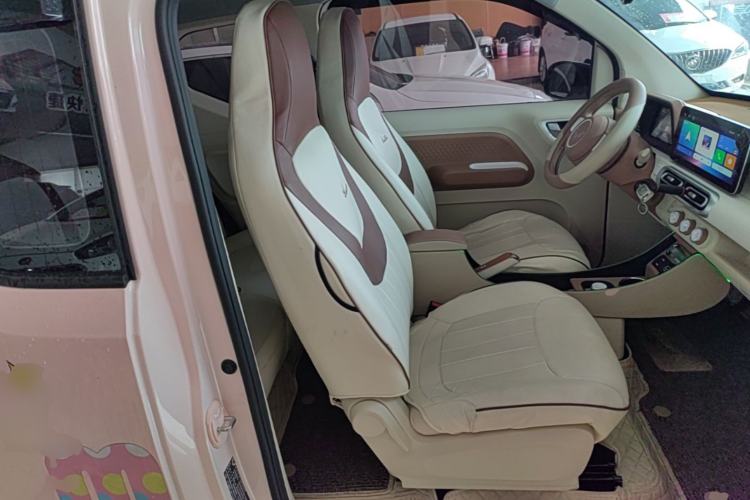 Used Wuling Hongguang MINIEV 2024 3rd Generation 215km Youth Edition Right Front Seat