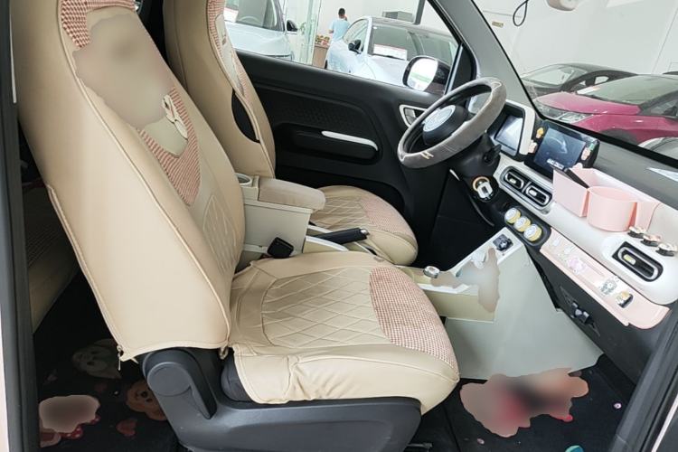 Used Wuling Hongguang MINIEV 2024 3rd Generation 215km Advanced Version Right Front Seat