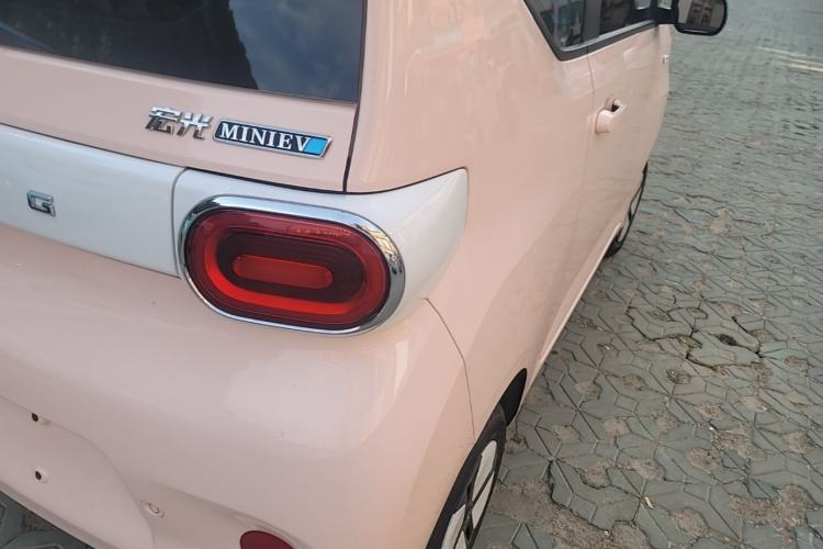 Used Wuling Hongguang MINIEV 2024 3rd Generation 215km Advanced Version Right Rear Taillight