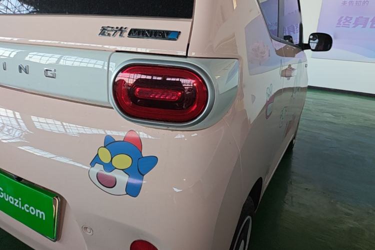Used Wuling Hongguang MINIEV 2024 3rd Generation 215km Youth Edition Right Rear Taillight