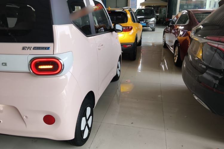 Used Wuling Hongguang MINIEV 2024 3rd Generation 215km Advanced Version Right Rear Taillight