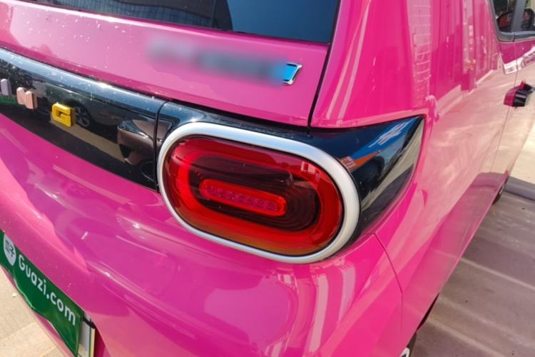 Used Wuling Hongguang MINIEV 2024 3rd Generation 215km Youth Edition Right Rear Taillight