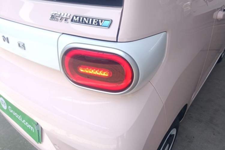 Used Wuling Hongguang MINIEV 2024 3rd Generation 215km Youth Edition Right Rear Taillight