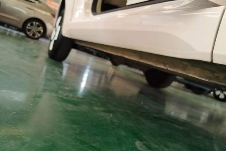 Used Wuling Hongguang MINIEV 2024 3rd Generation 215km Youth Edition Right Side Sill