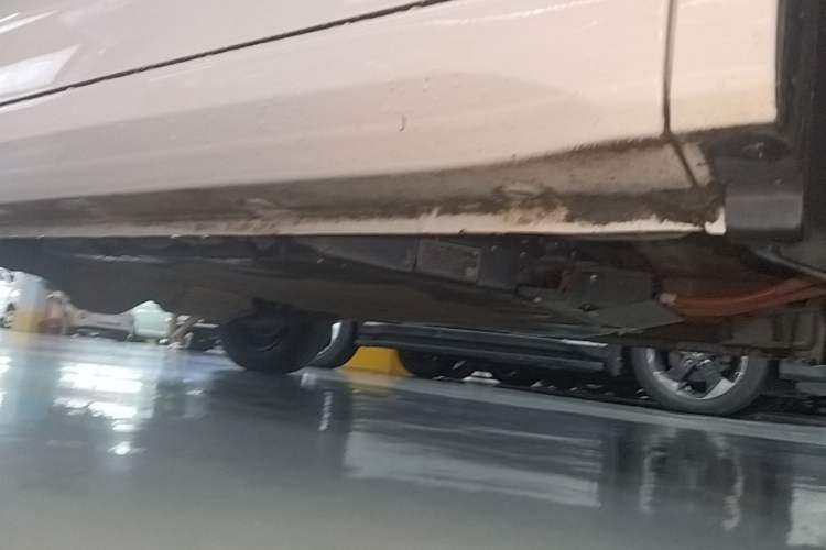 Used Wuling Hongguang MINIEV 2024 3rd Generation 215km Youth Edition Right Side Sill