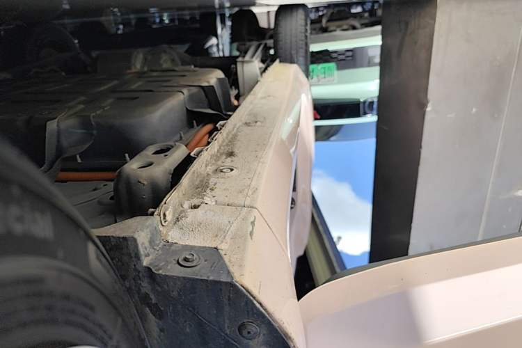 Used Wuling Hongguang MINIEV 2024 3rd Generation 170 km Right Side Sill