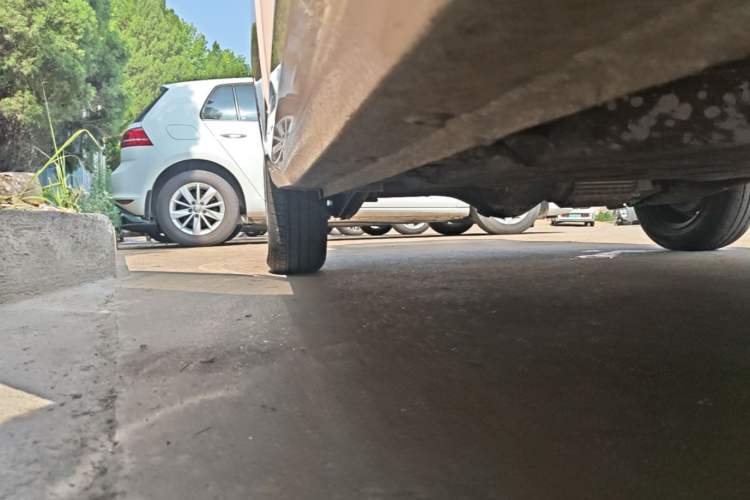Used Wuling Hongguang MINIEV 2024 3rd Generation 215km Youth Edition Right Side Sill