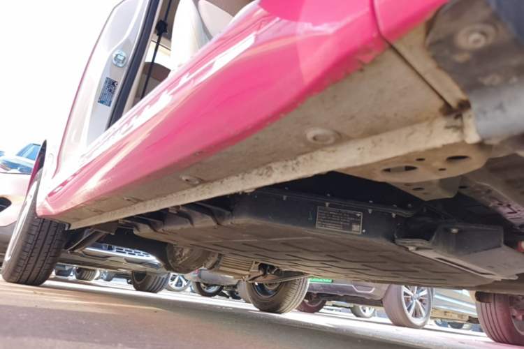 Used Wuling Hongguang MINIEV 2024 3rd Generation 215km Youth Edition Right Side Sill