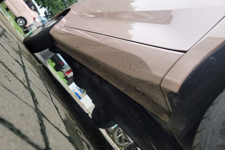 Used Wuling Hongguang MINIEV 2024 3rd Generation 215km Youth Edition Right Side Sill