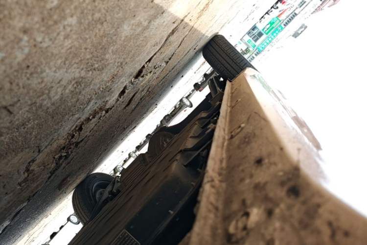 Used Wuling Hongguang MINIEV 2024 3rd Generation 215km Advanced Version Right Side Sill