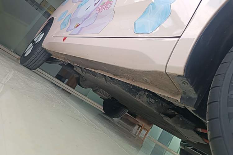 Used Wuling Hongguang MINIEV 2024 3rd Generation 215km Advanced Version Right Side Sill