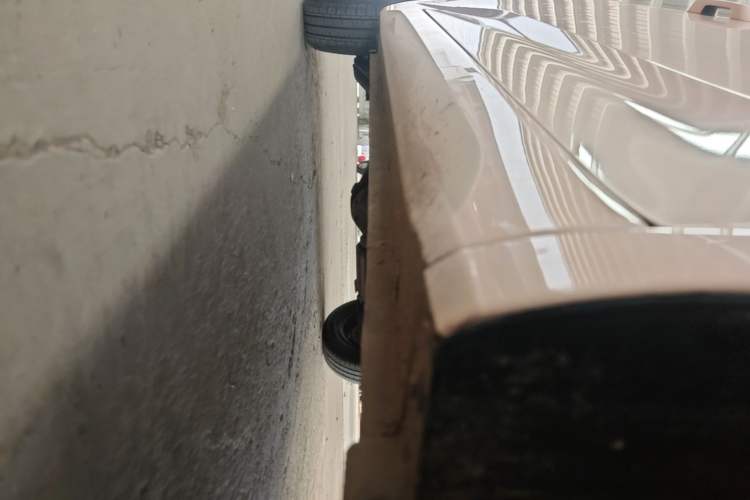 Used Wuling Hongguang MINIEV 2024 3rd Generation 215km Youth Edition Right Side Sill