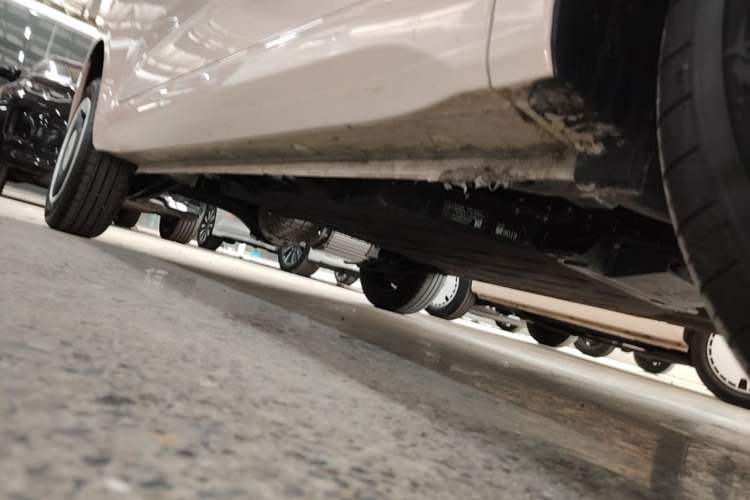 Used Wuling Hongguang MINIEV 2024 3rd Generation 215km Youth Edition Right Side Sill