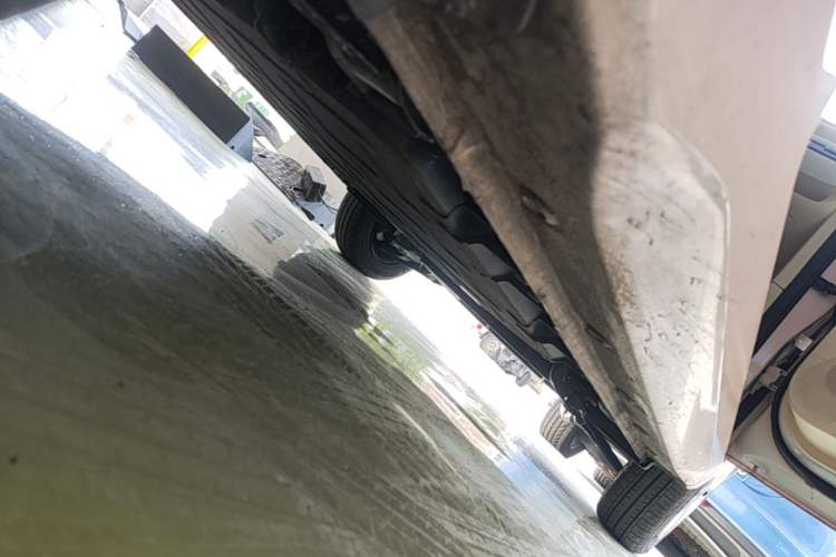 Used Wuling Hongguang MINIEV 2024 3rd Generation 215km Advanced Version Right Side Sill