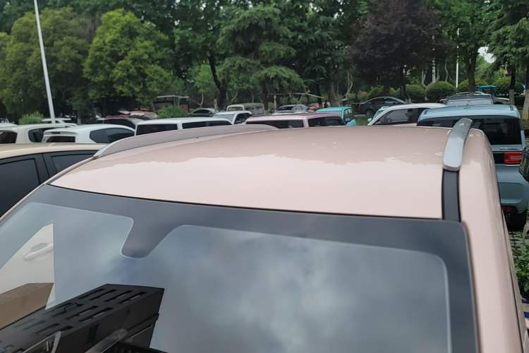 Used Wuling Hongguang MINIEV 2024 3rd Generation 215km Youth Edition Roof