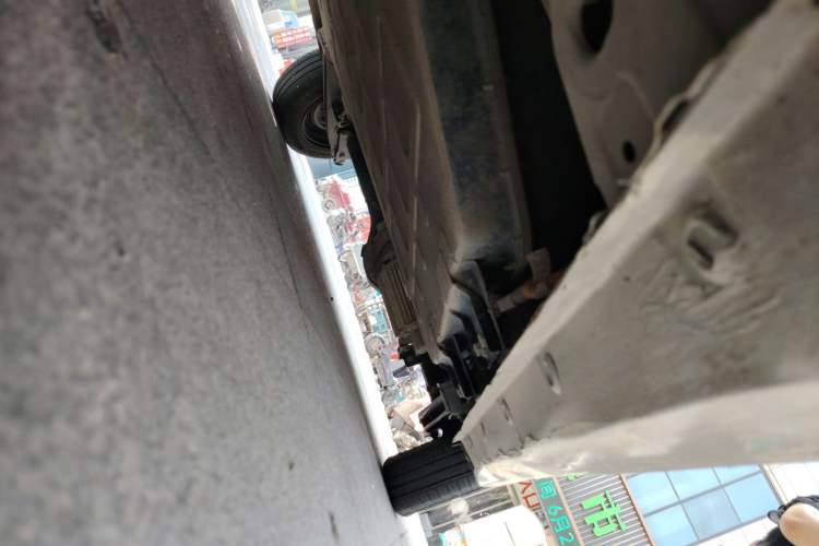 Used Wuling Hongguang MINIEV 2024 3rd Generation 215km Advanced Version Chassis Front Left