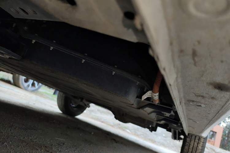 Used Wuling Hongguang MINIEV 2024 3rd Generation 215km Youth Edition Chassis Front Left