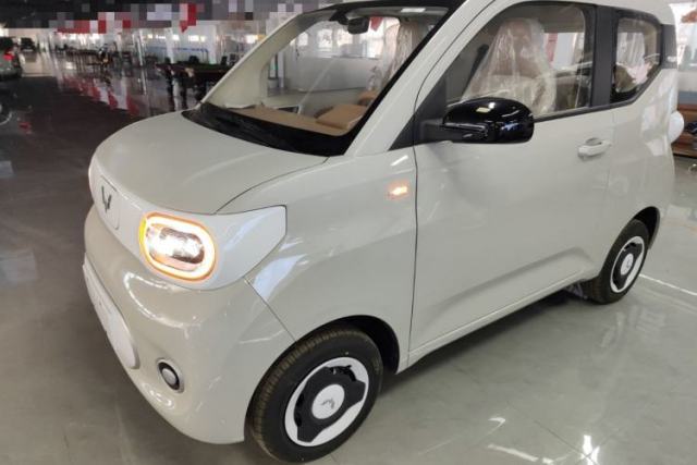 Used Wuling Hongguang MINIEV 2024 3rd Generation 215km Youth Edition