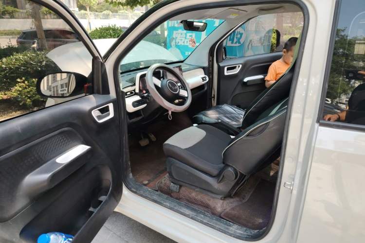 Used Wuling Hongguang MINIEV 2024 3rd Generation 215km Advanced Version Driver Seat