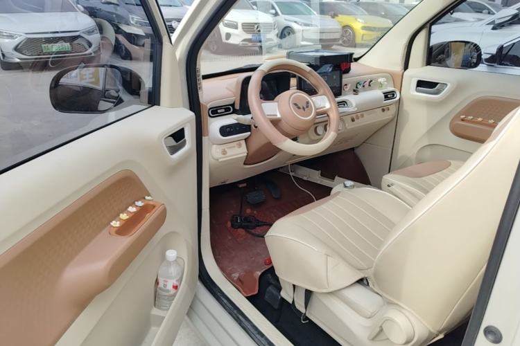 Used Wuling Hongguang MINIEV 2024 3rd Generation 215km Youth Edition Driver Seat