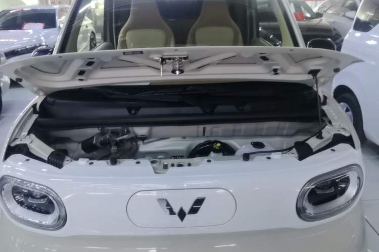 Used Wuling Hongguang MINIEV 2024 3rd Generation 215km Youth Edition Engine Bay