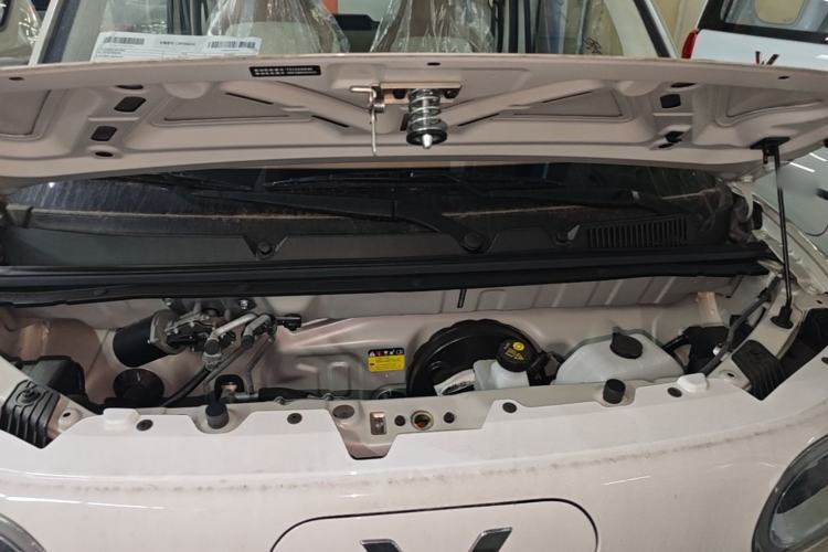 Used Wuling Hongguang MINIEV 2024 3rd Generation 215km Youth Edition Engine Bay