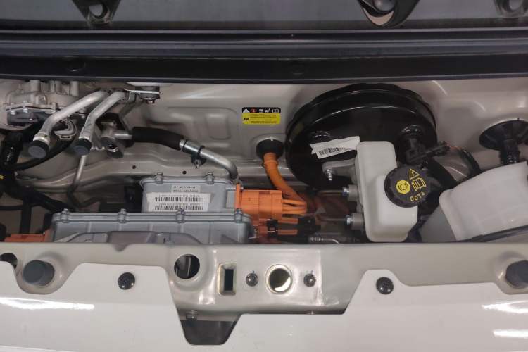 Used Wuling Hongguang MINIEV 2024 3rd Generation 215km Youth Edition Engine Bay