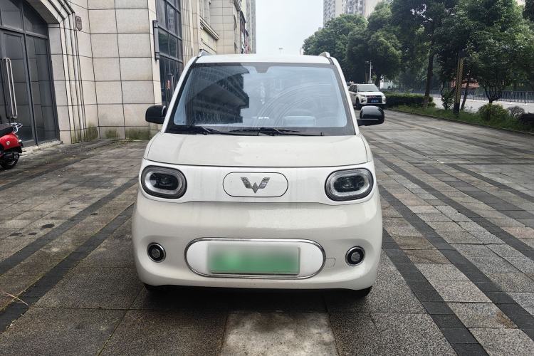 Used Wuling Hongguang MINIEV 2024 3rd Generation 215km Advanced Version Exterior 1