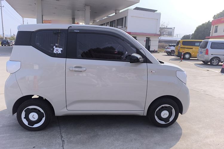 Used Wuling Hongguang MINIEV 2024 3rd Generation 215km Youth Edition Exterior 2