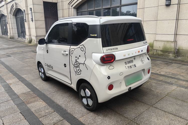 Used Wuling Hongguang MINIEV 2024 3rd Generation 215km Advanced Version Exterior 3
