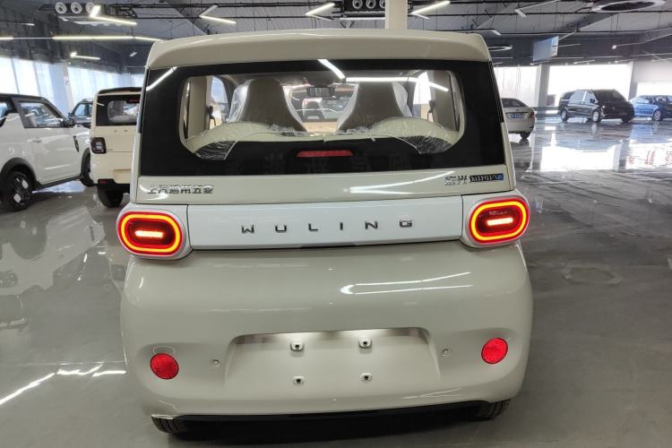 Used Wuling Hongguang MINIEV 2024 3rd Generation 215km Youth Edition Exterior 4