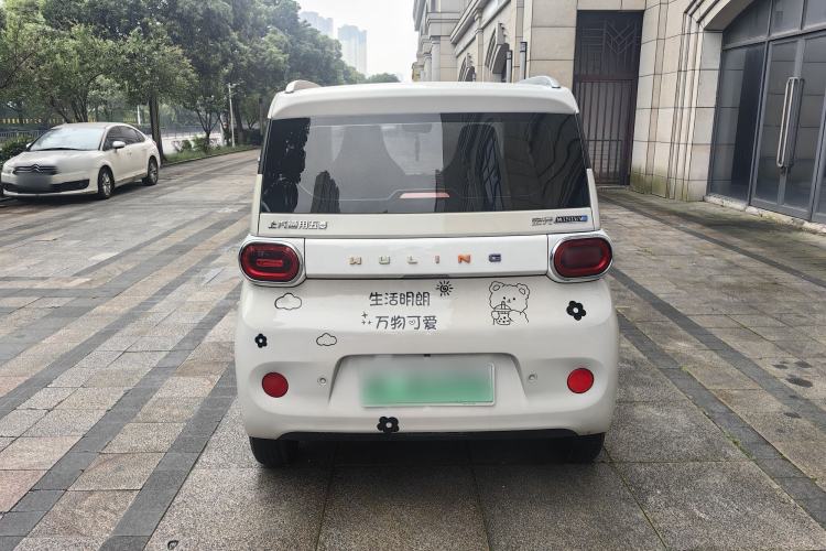 Used Wuling Hongguang MINIEV 2024 3rd Generation 215km Advanced Version Exterior 4