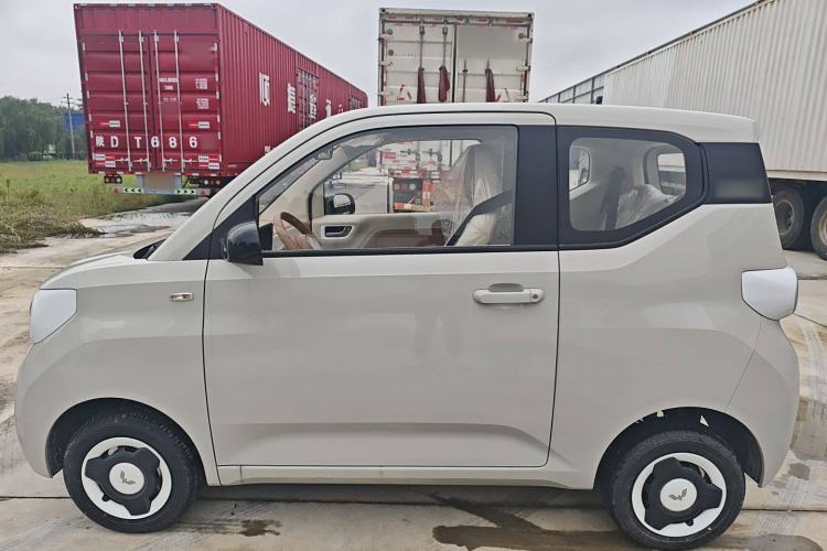Used Wuling Hongguang MINIEV 2024 3rd Generation 215km Youth Edition Exterior 5