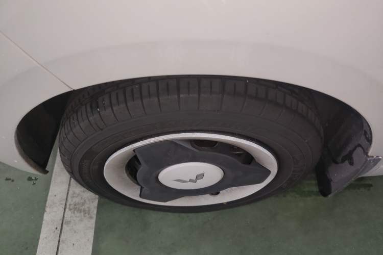 Used Wuling Hongguang MINIEV 2024 3rd Generation 215km Youth Edition Exterior 7