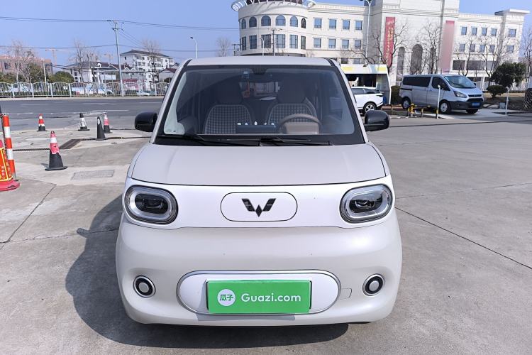 Used Wuling Hongguang MINIEV 2024 3rd Generation 215km Youth Edition Front