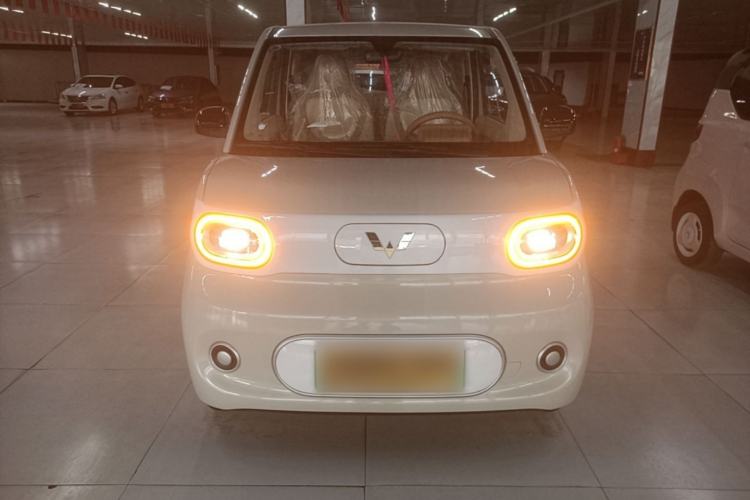 Used Wuling Hongguang MINIEV 2024 3rd Generation 215km Youth Edition Front