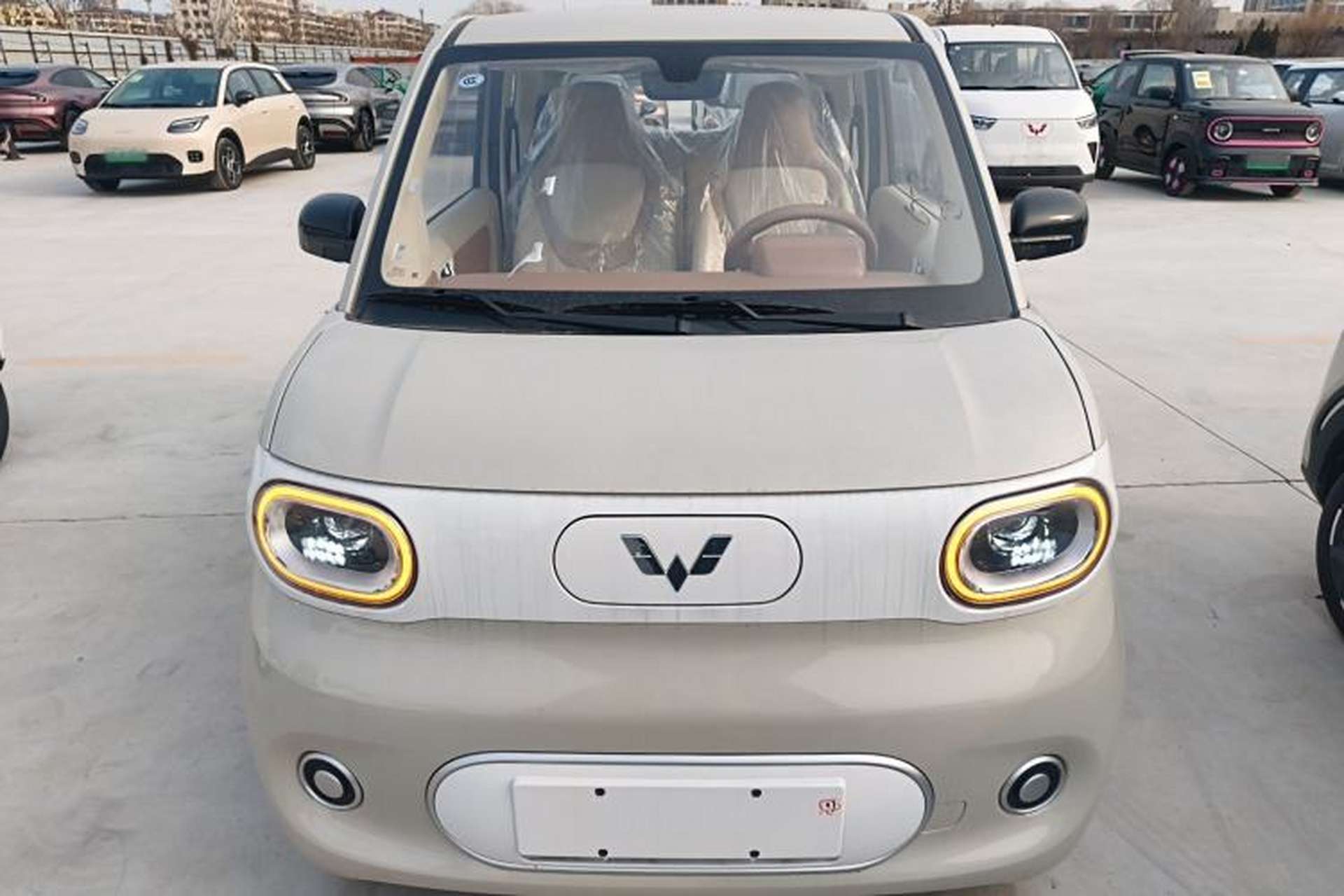 Used Wuling Hongguang MINIEV 2024 3rd Generation 215km Youth Edition Front