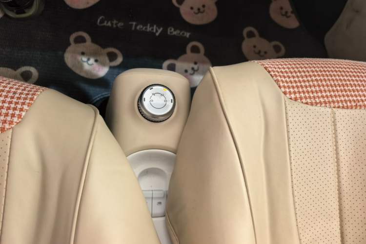 Used Wuling Hongguang MINIEV 2024 3rd Generation 215km Advanced Version Gear Lever