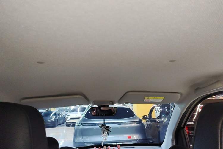 Used Wuling Hongguang MINIEV 2024 3rd Generation 170 km Headliner