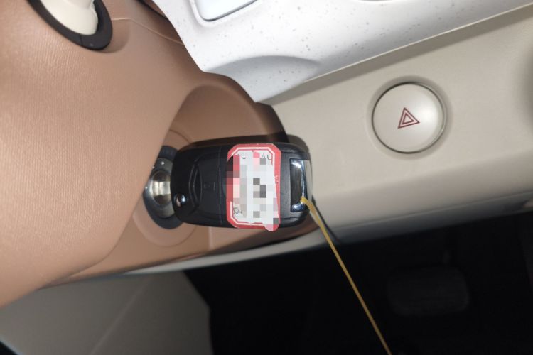 Used Wuling Hongguang MINIEV 2024 3rd Generation 215km Youth Edition Interior 1