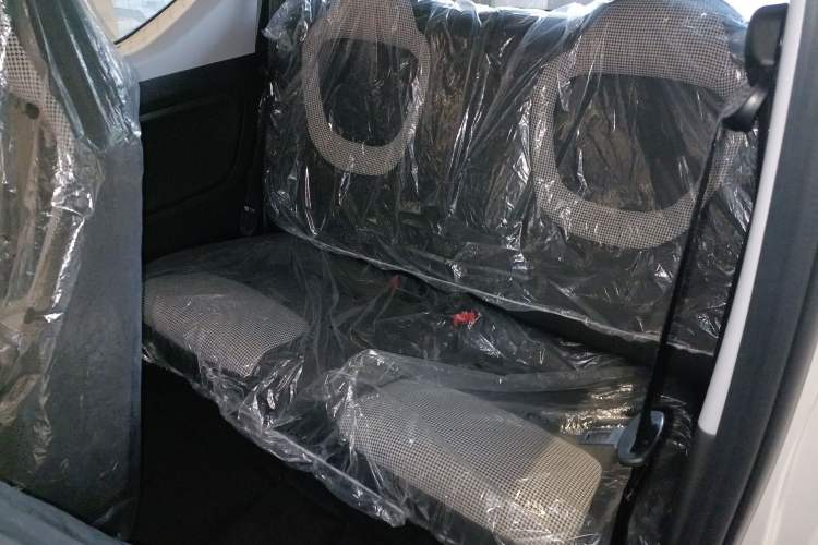 Used Wuling Hongguang MINIEV 2024 3rd Generation 215km Youth Edition Interior 1