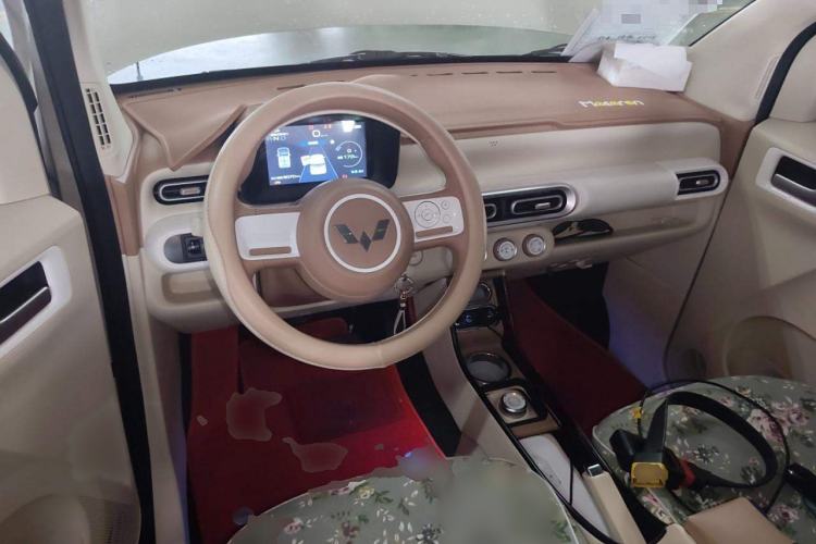 Used Wuling Hongguang MINIEV 2024 3rd Generation 215km Youth Edition Interior 2