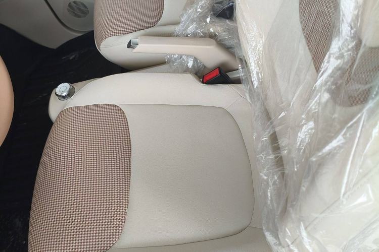 Used Wuling Hongguang MINIEV 2024 3rd Generation 215km Youth Edition Interior 4