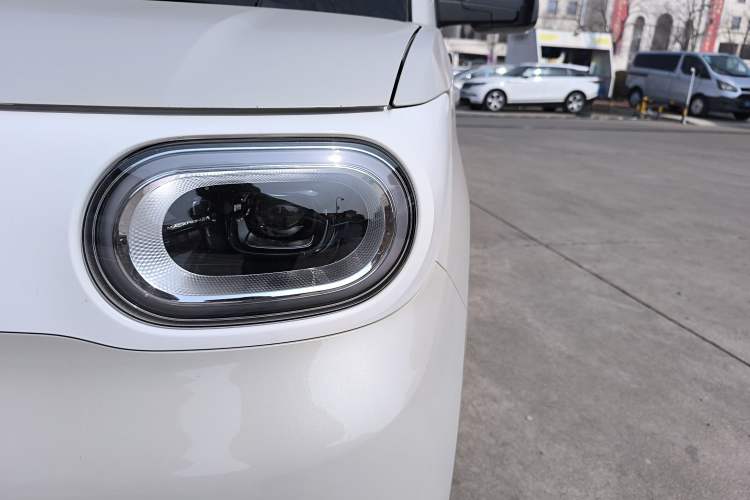 Used Wuling Hongguang MINIEV 2024 3rd Generation 215km Youth Edition Left Front Headlight