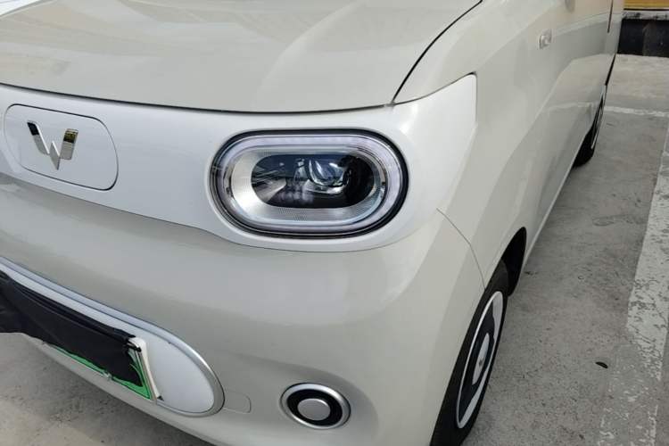 Used Wuling Hongguang MINIEV 2024 3rd Generation 215km Youth Edition Left Front Headlight