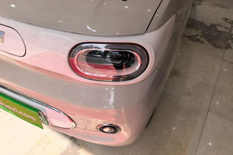 Used Wuling Hongguang MINIEV 2024 3rd Generation 215km Advanced Version Left Front Headlight